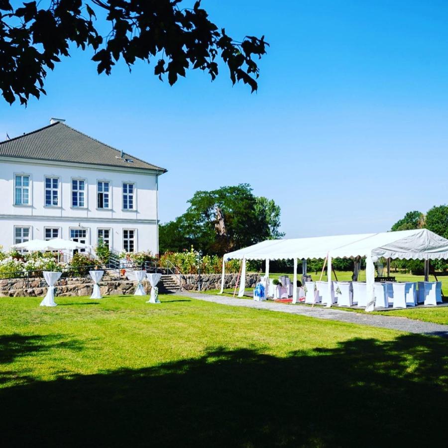 Gutshaus Gross Helle Apartment Moelln Bagian luar foto