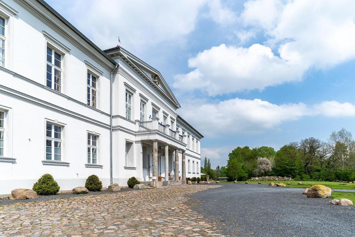 Gutshaus Gross Helle Apartment Moelln Bagian luar foto