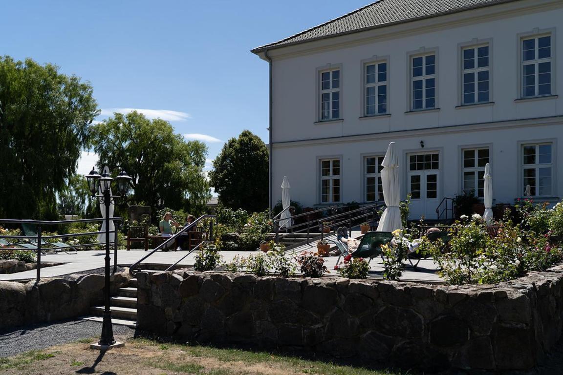 Gutshaus Gross Helle Apartment Moelln Bagian luar foto